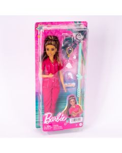 Muñeca Barbie con accesorios +3a